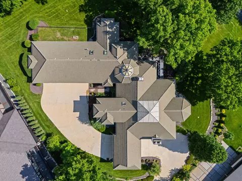 View/Area - 3711 E Castlebay Ct, Springfield, MO 65809 photo 9 of 19