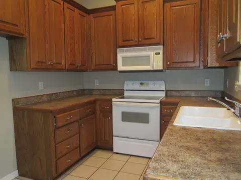 574 S Carriage Xing, Nixa, MO 65714 photo 10