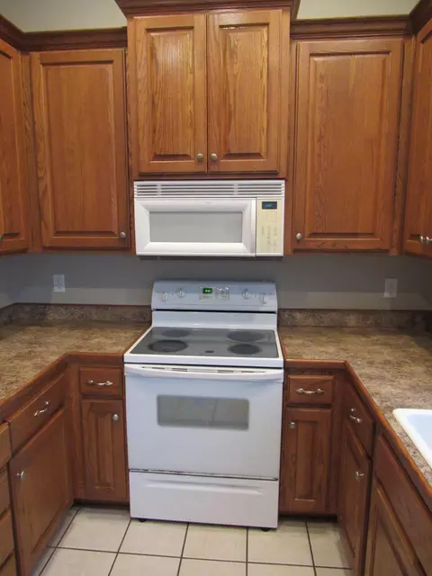 574 S Carriage Xing, Nixa, MO 65714 photo 12