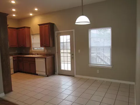 574 S Carriage Xing, Nixa, MO 65714 photo 8