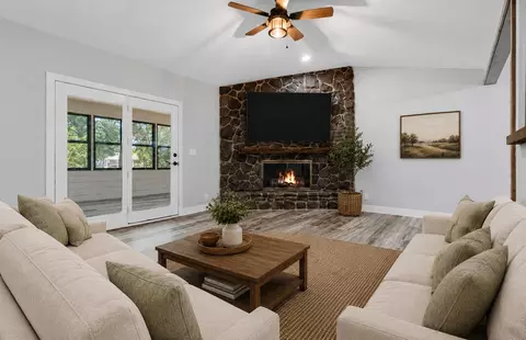 Living - 1682 Pointe Royale Dr, Branson, MO 65616 photo 2 of 3