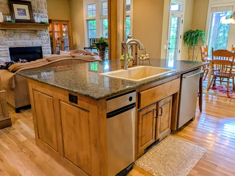 Kitchen - 8620 Interlochen Dr, Nixa, MO 65714 photo 7 of 14