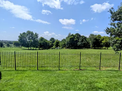 Exterior - 8620 Interlochen Dr, Nixa, MO 65714 photo 8 of 23