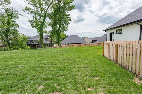 Exterior - 5980 S Dollison Ave, Springfield, MO 65810 photo 9 of 18