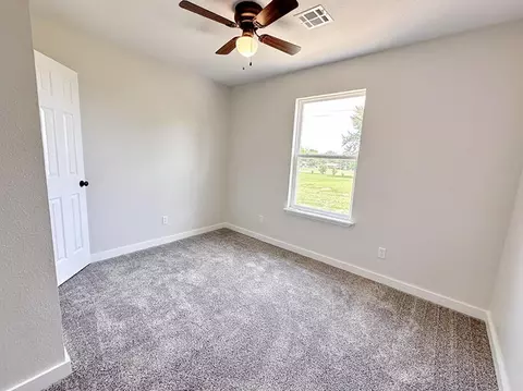 Bedroom - 104 W Barrett Ave, Walker, MO 64790 photo 4 of 7