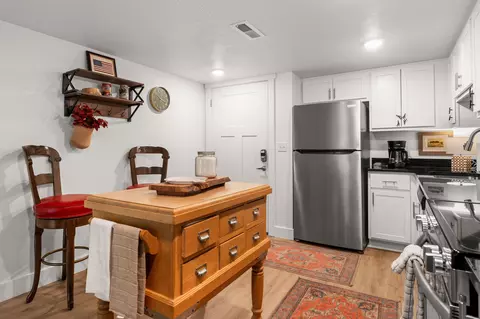 Kitchen - 403 Veterans Blvd #E-380, Branson, MO 65616 photo 1 of 5