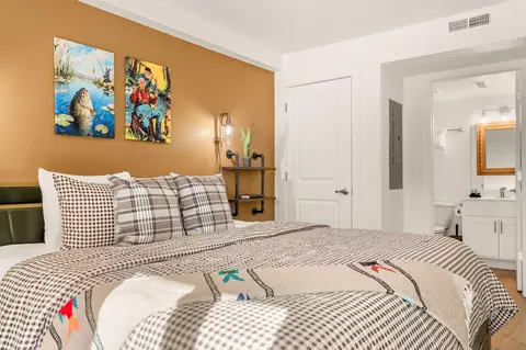 Bedroom - 403 Veterans Blvd #E-380, Branson, MO 65616 photo 3 of 6