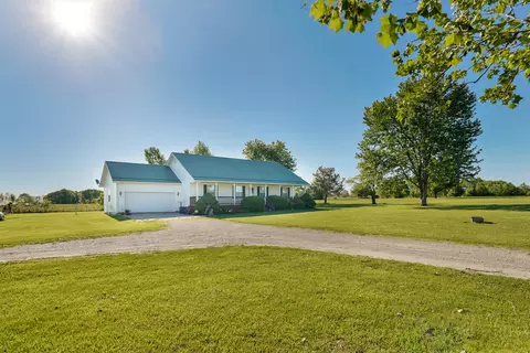 Exterior - 188 Plainview Dr, Seymour, MO 65746 photo 5 of 15