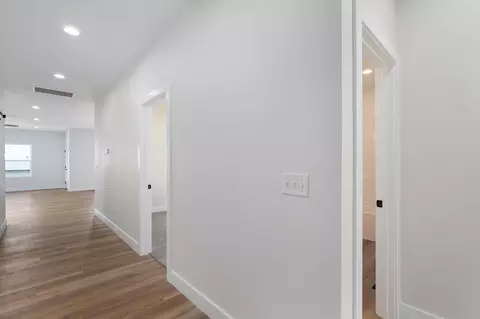 Entry Way - 1005 W Jay St, Ozark, MO 65721 photo 1 of 1