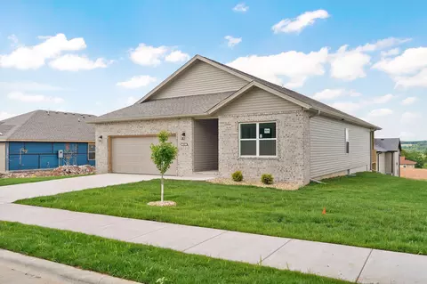Exterior - 1005 W Jay St, Ozark, MO 65721 photo 2 of 8