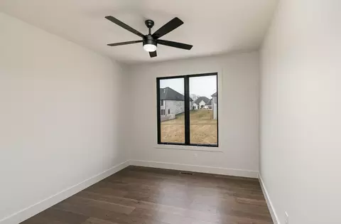 Bedroom - 1999 N Alysheba Ct, Springfield, MO 65802 photo 6 of 7