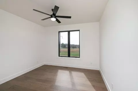 Bedroom - 5546 E Cavalcade Ln, Springfield, MO 65802 photo 6 of 7