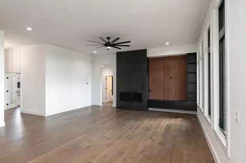 Living - 5546 E Cavalcade Ln, Springfield, MO 65802 photo 1 of 4