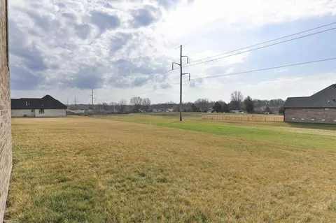 Exterior - 5546 E Cavalcade Ln, Springfield, MO 65802 photo 5 of 5
