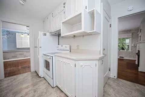 Kitchen - 800 S Delaware Ave, Springfield, MO 65802 photo 3 of 3