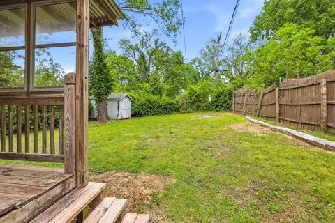 Exterior - 2751 W Walnut St, Springfield, MO 65802 photo 5 of 7