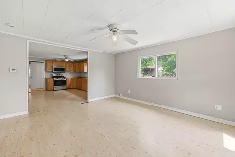 Living - 2751 W Walnut St, Springfield, MO 65802 photo 2 of 3