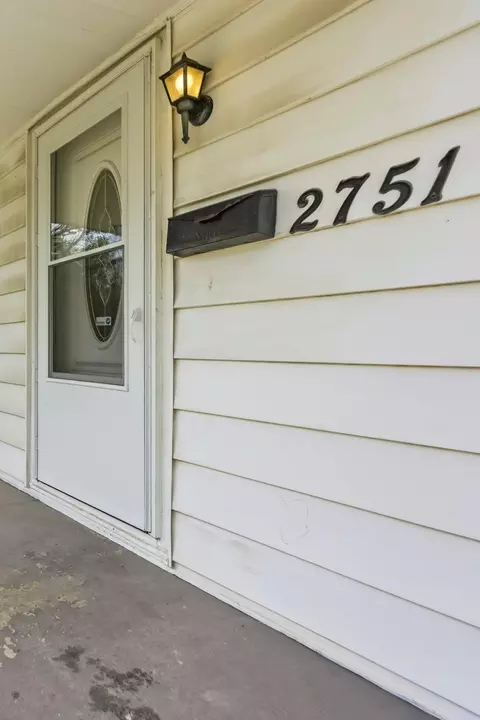 Exterior - 2751 W Walnut St, Springfield, MO 65802 photo 4 of 7
