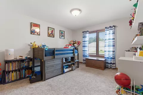 Bedroom - 4661 S Warren Ave, Springfield, MO 65810 photo 4 of 6