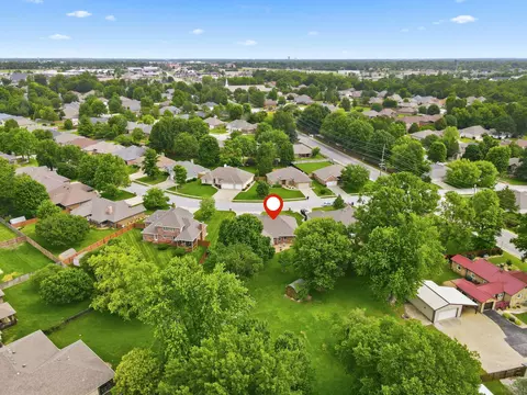 View/Area - 4661 S Warren Ave, Springfield, MO 65810 photo 4 of 6