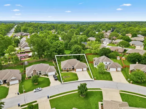 View/Area - 4661 S Warren Ave, Springfield, MO 65810 photo 2 of 6