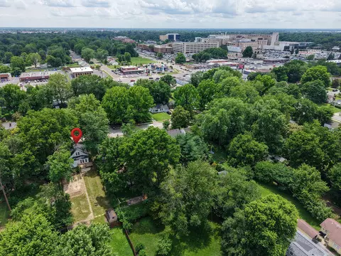 View/Area - 1451 E University St, Springfield, MO 65804 photo 2 of 2