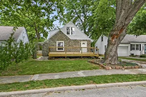 Exterior - 1451 E University St, Springfield, MO 65804 photo 3 of 12