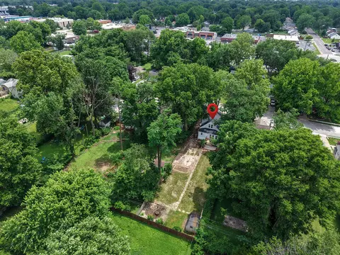 View/Area - 1451 E University St, Springfield, MO 65804 photo 1 of 2