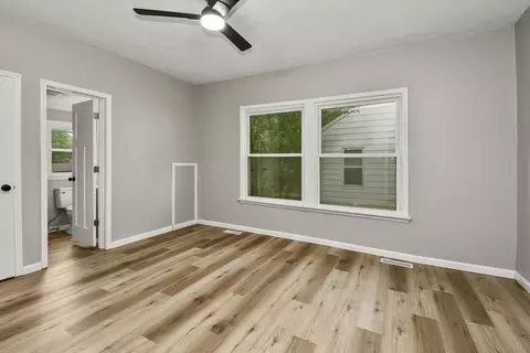 Bedroom - 1451 E University St, Springfield, MO 65804 photo 1 of 2