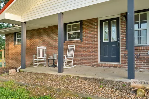 Exterior - 924 Plank School Rd, Marshfield, MO 65706 photo 2 of 8