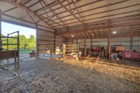 Exterior - 924 Plank School Rd, Marshfield, MO 65706 photo 5 of 8
