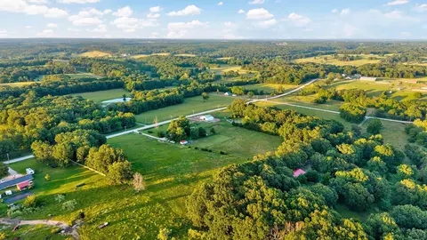 View/Area - 924 Plank School Rd, Marshfield, MO 65706 photo 12 of 15