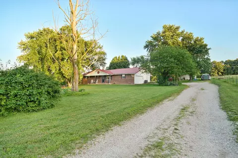 Exterior - 924 Plank School Rd, Marshfield, MO 65706 photo 7 of 8