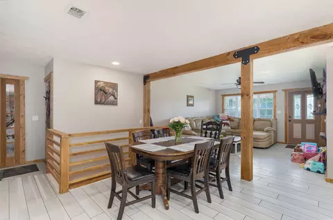 Dining - 924 Plank School Rd, Marshfield, MO 65706 photo 1 of 1