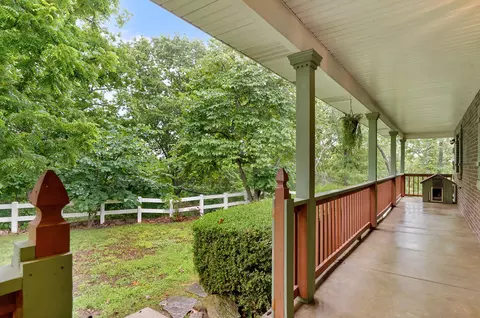 Exterior - 1908 Center Rd, Ozark, MO 65721 photo 9 of 16