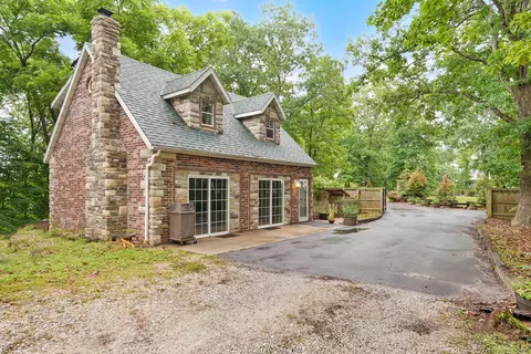 Exterior - 1908 Center Rd, Ozark, MO 65721 photo 15 of 16