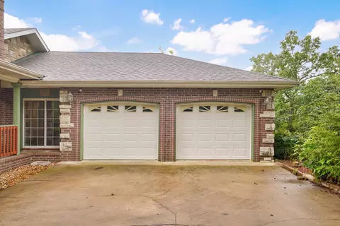 Exterior - 1908 Center Rd, Ozark, MO 65721 photo 11 of 16