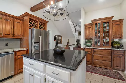 Kitchen - 4847 S Clay Ct, Springfield, MO 65810 photo 6 of 6