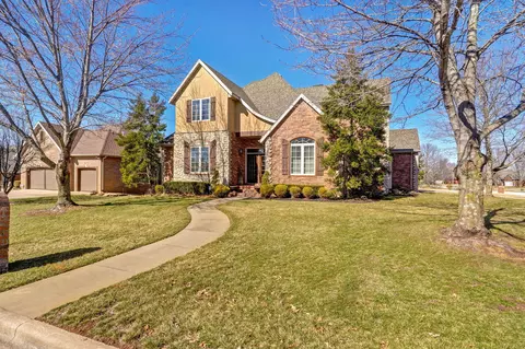4847 S Clay Ct, Springfield, MO 65810