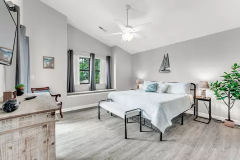 Bedroom - 2700 Green Mountain Dr #5, Branson, MO 65616 photo 1 of 5