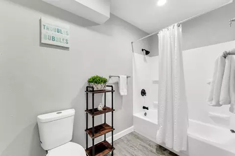 Bath - 2700 Green Mountain Dr #5, Branson, MO 65616 photo 1 of 3