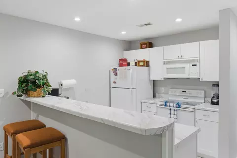 Kitchen - 120 Spring Creek Ct #1, Branson, MO 65616 photo 1 of 4