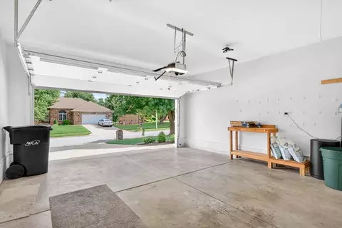 Other - 1002 E Nottingham Ln, Springfield, MO 65810 photo 10 of 22