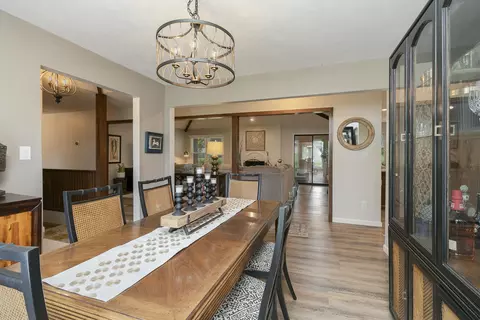 Dining - 4845 S Ash Ave, Springfield, MO 65804 photo 2 of 2
