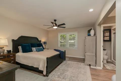 Bedroom - 4845 S Ash Ave, Springfield, MO 65804 photo 1 of 6