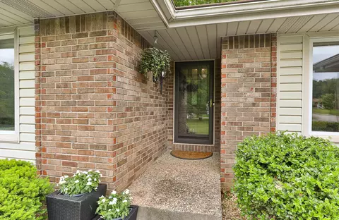 Entry Way - 4845 S Ash Ave, Springfield, MO 65804 photo 1 of 8