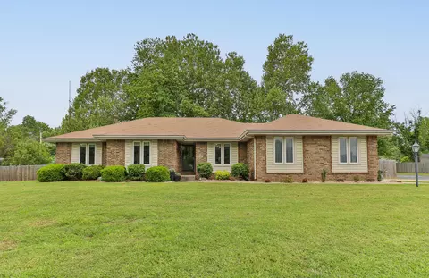 4845 S Ash Ave, Springfield, MO 65804