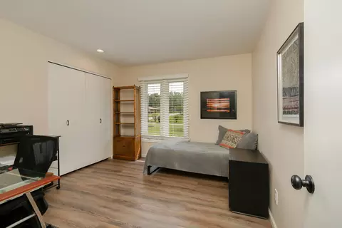 Bedroom - 4845 S Ash Ave, Springfield, MO 65804 photo 3 of 6