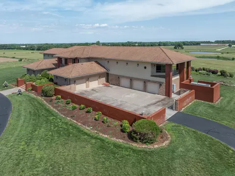 Exterior - 20478 Lawrence 2180, Aurora, MO 65605 photo 4 of 15