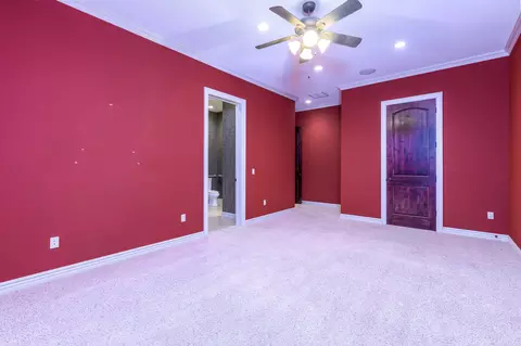 Bedroom - 20478 Lawrence 2180, Aurora, MO 65605 photo 2 of 4